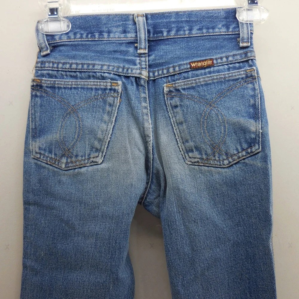 Vintage Wrangler Youth Jeans 10 Regular Made in USA Blue Thrashed 22x23 595BSWR